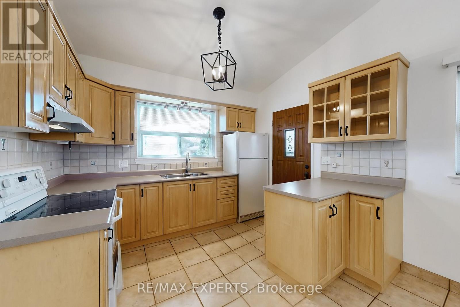 50 Goodman Crescent, Vaughan, Ontario  L6A 1E2 - Photo 13 - N13025886