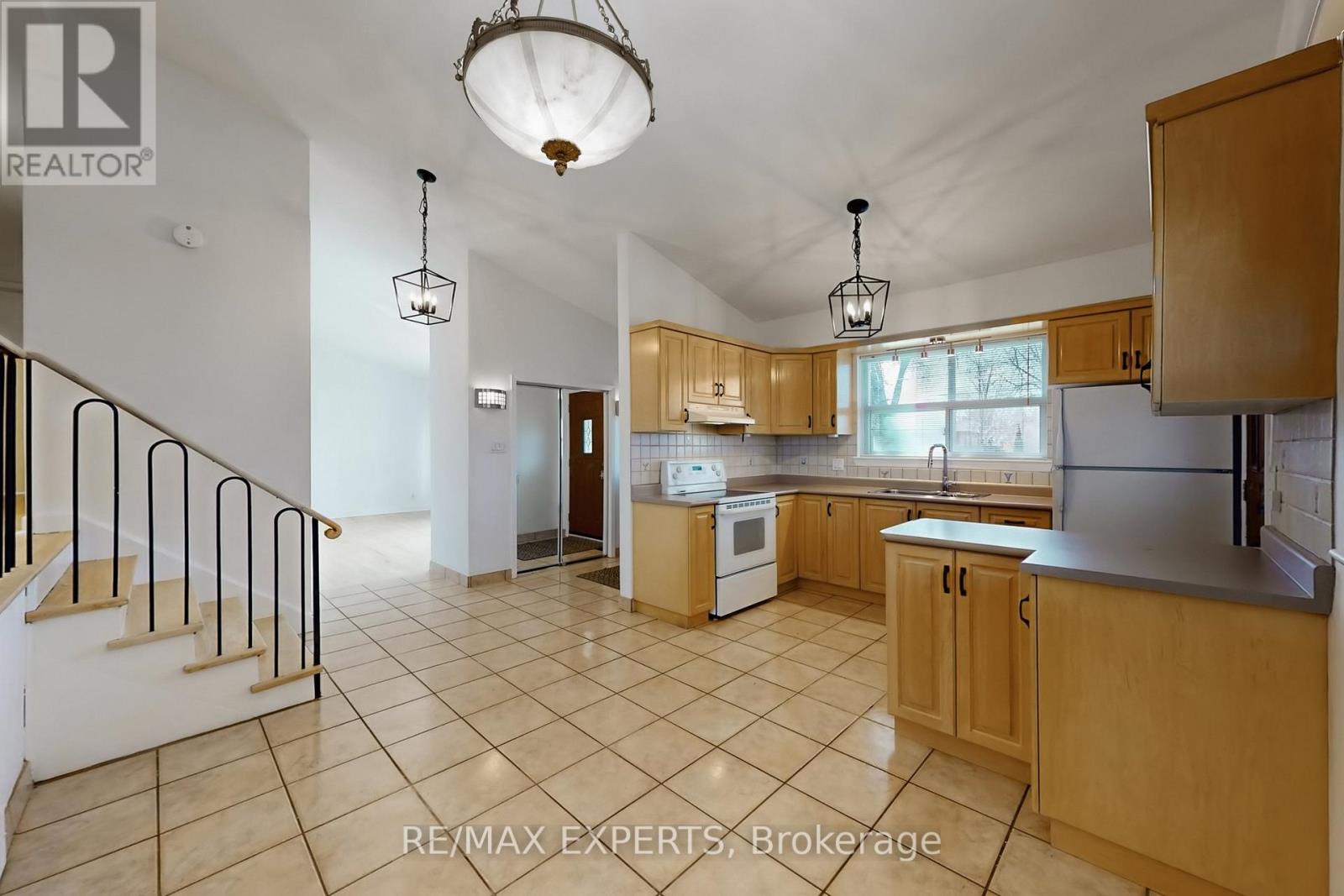 50 Goodman Crescent, Vaughan, Ontario  L6A 1E2 - Photo 14 - N13025886