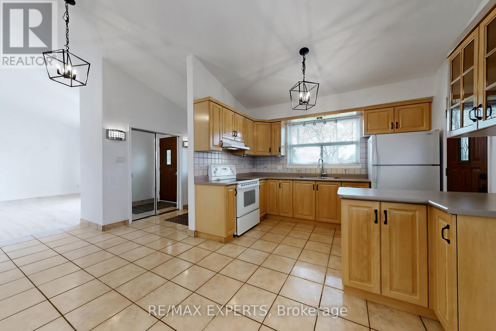 50 Goodman Crescent, Vaughan, Ontario  L6A 1E2 - Photo 15 - N13025886