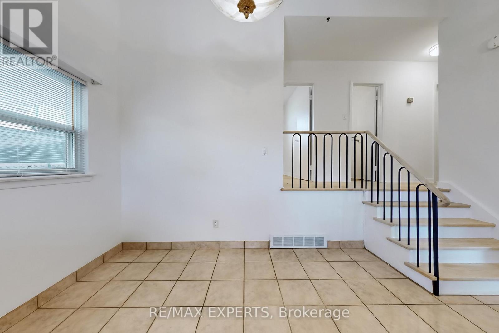 50 Goodman Crescent, Vaughan, Ontario  L6A 1E2 - Photo 18 - N13025886