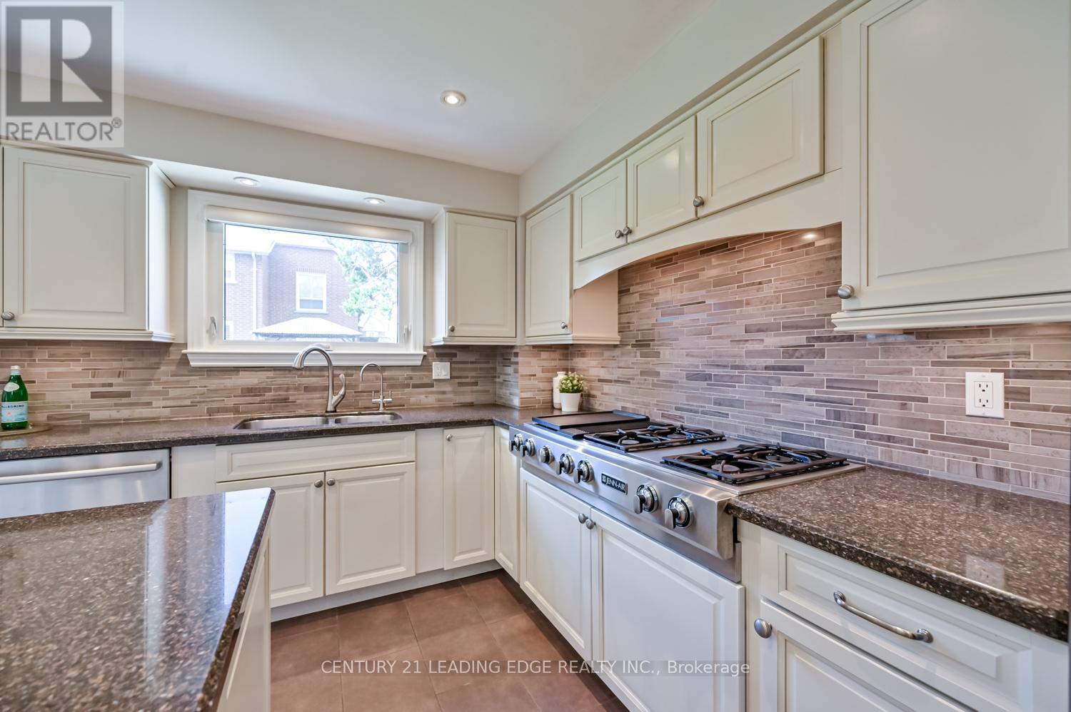 31 Heisey Drive, Markham, Ontario  L3P 4P6 - Photo 11 - N13025946