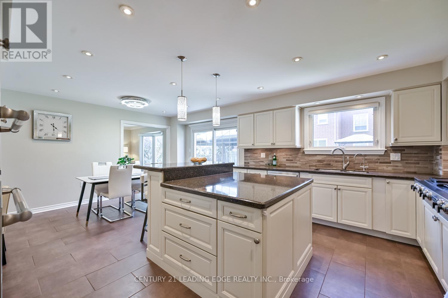 31 Heisey Drive, Markham, Ontario  L3P 4P6 - Photo 8 - N13025946