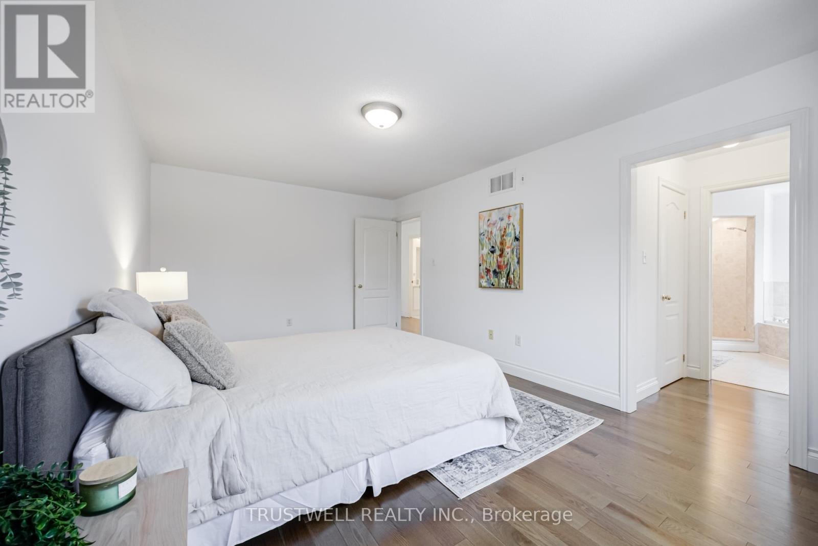 467 Pleasant Ridge Avenue, Vaughan, Ontario  L4J 8X2 - Photo 19 - N13025982