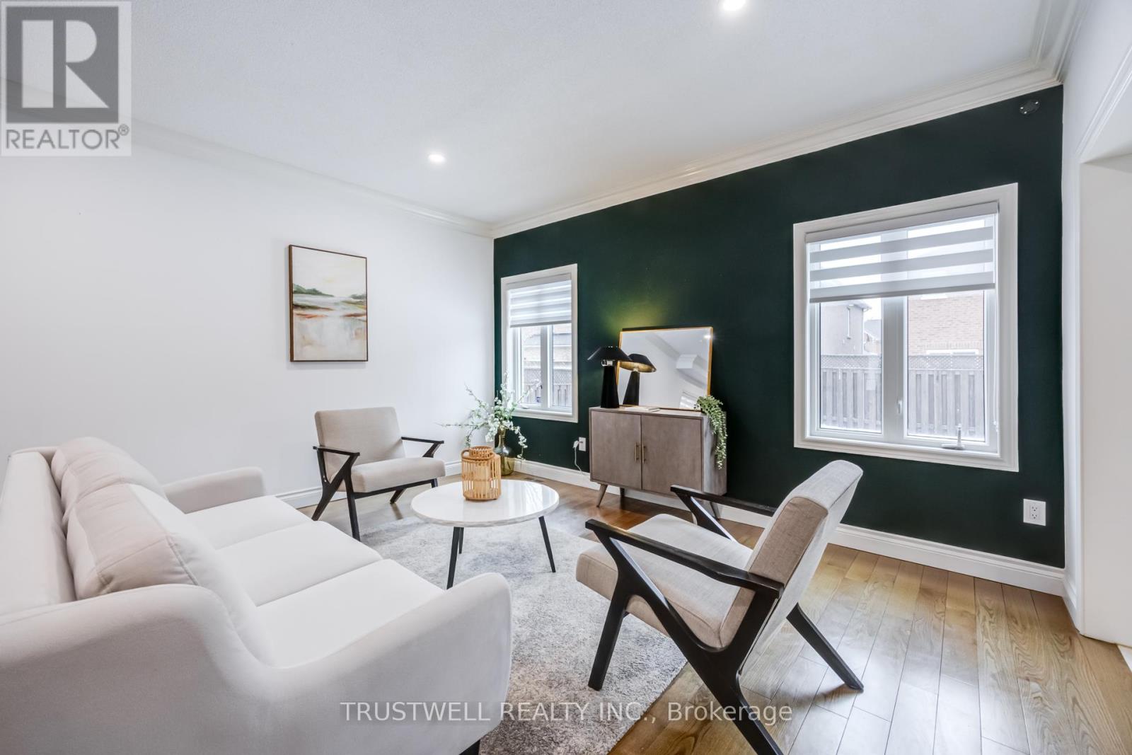 467 Pleasant Ridge Avenue, Vaughan, Ontario  L4J 8X2 - Photo 5 - N13025982