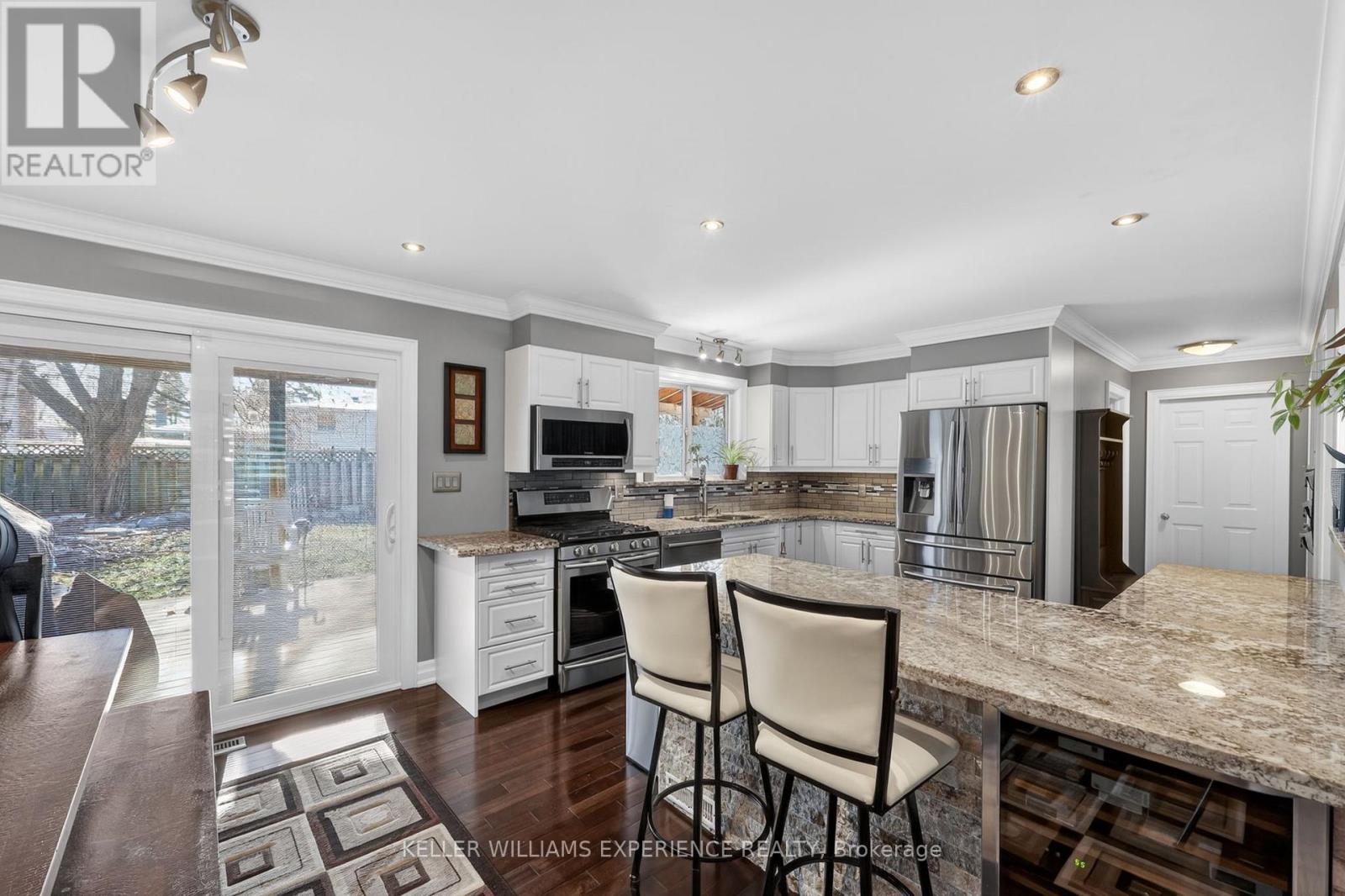 5 Jills Court, Barrie (Grove East), Ontario  L4M 4L6 - Photo 14 - S13025898