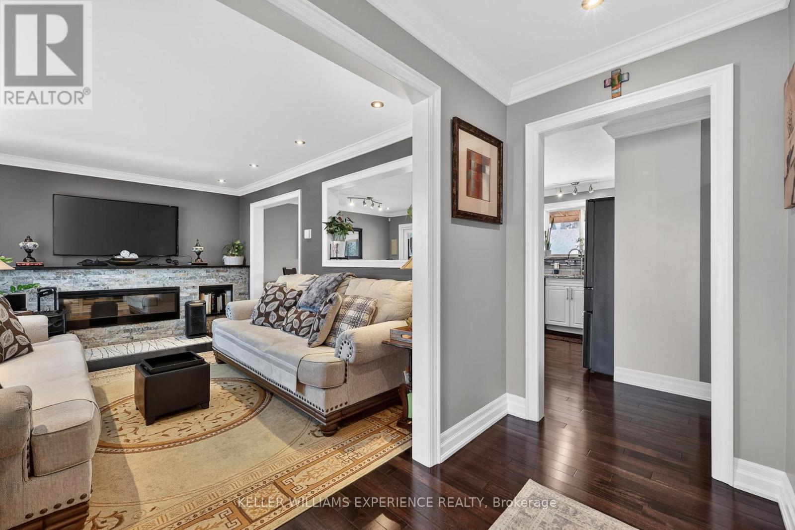 5 Jills Court, Barrie (Grove East), Ontario  L4M 4L6 - Photo 7 - S13025898