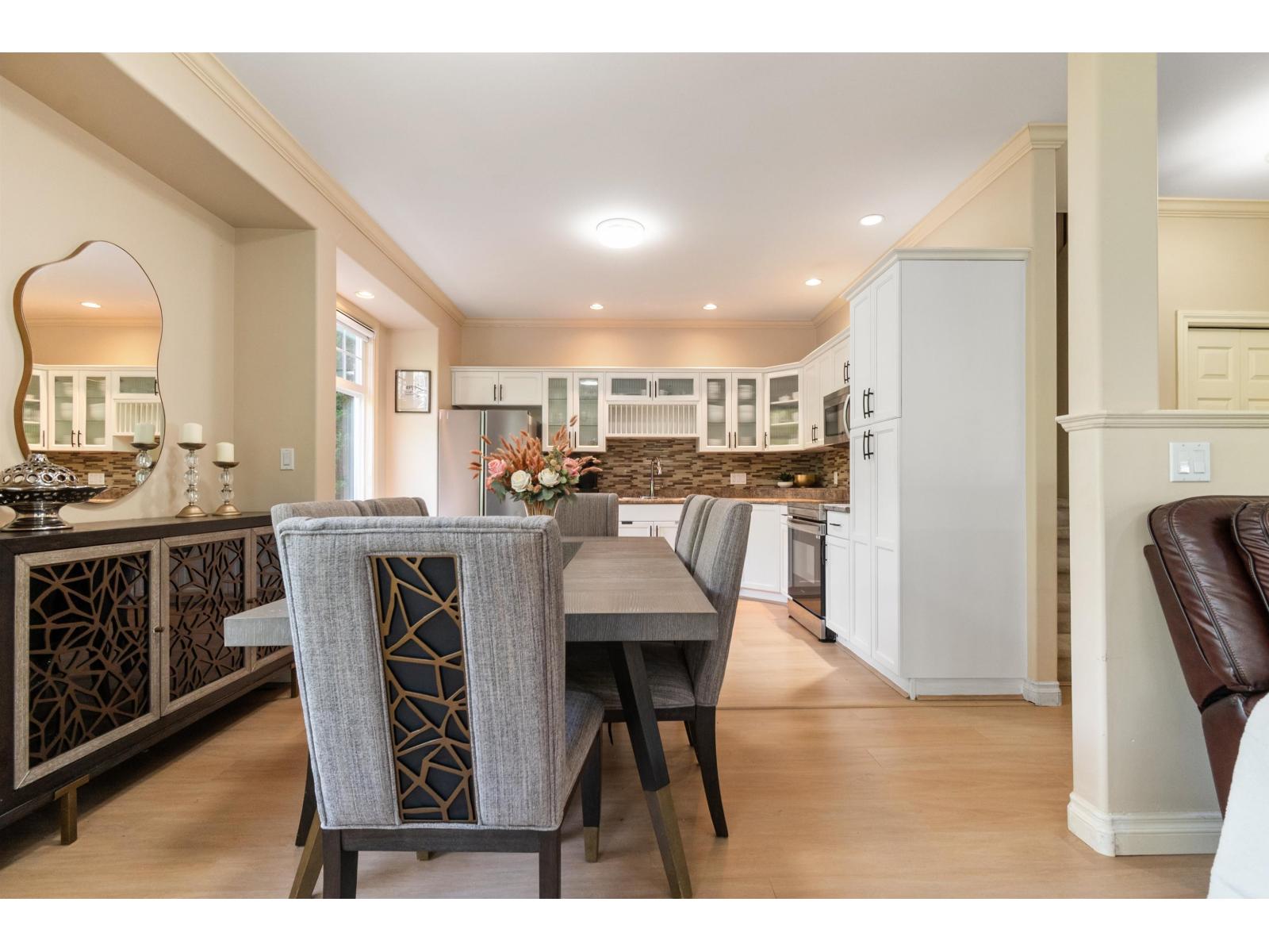 7 7360 Sunshine Drive, Sardis West Vedder, Chilliwack, British Columbia  V2R 5V7 - Photo 7 - R3113339