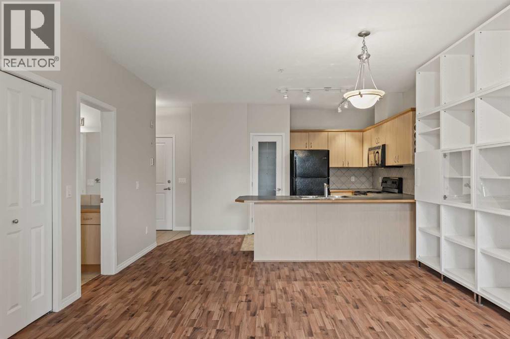 206, 3651 Marda Link SW, Calgary, Alberta  T3T 6J7 - Photo 10 - A2287127