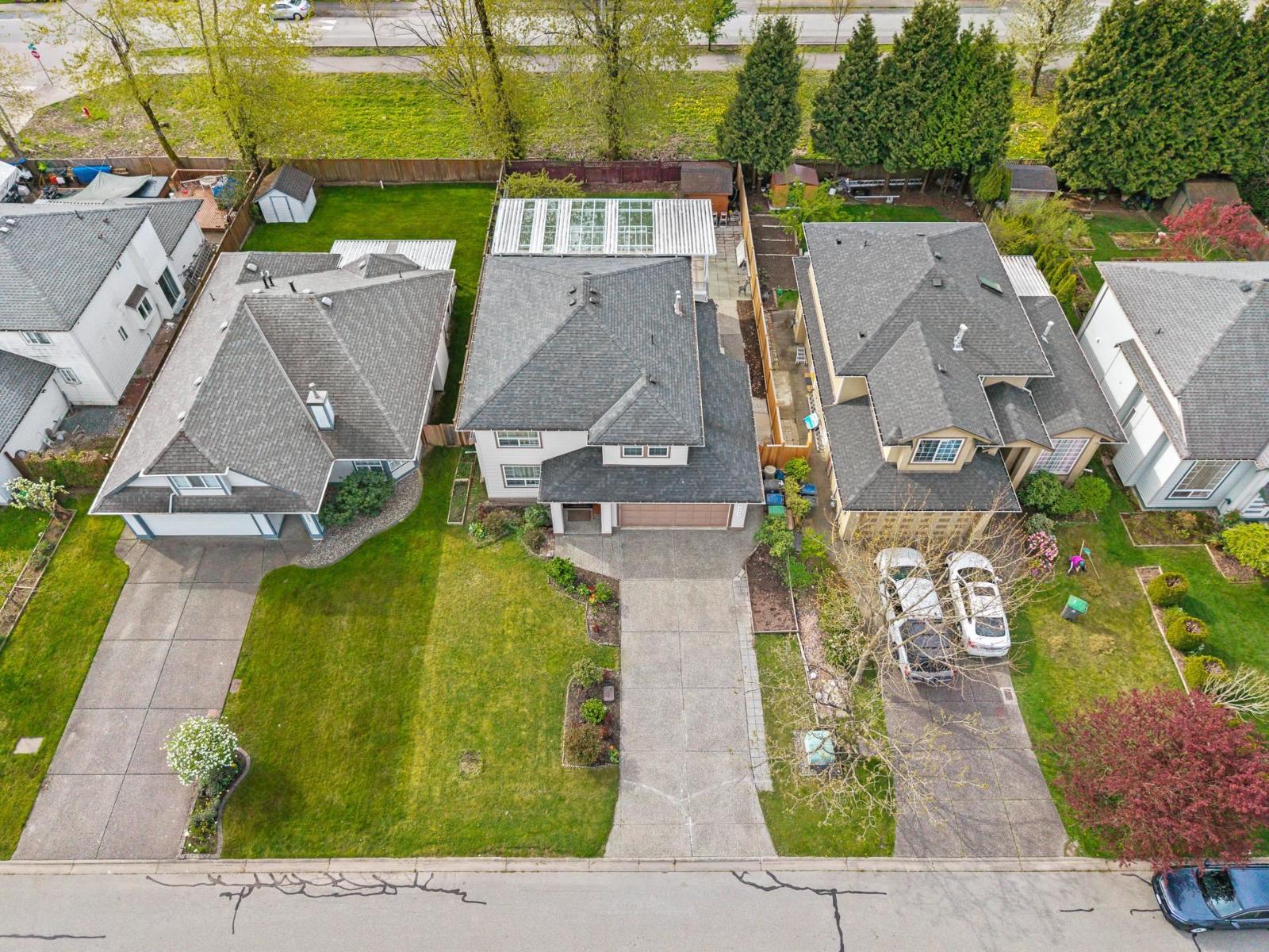 15488 108a Avenue, Surrey, British Columbia  V3R 6J1 - Photo 32 - R3113355