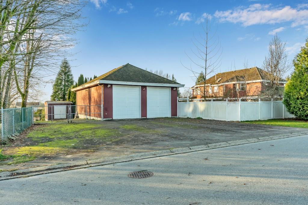 17986 67 Avenue, Surrey, British Columbia  V3S 8C3 - Photo 34 - R3113896