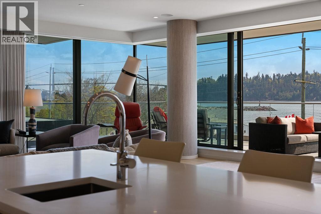 304 1355 Bellevue Avenue, West Vancouver, British Columbia  V7T 0B4 - Photo 10 - R3113927