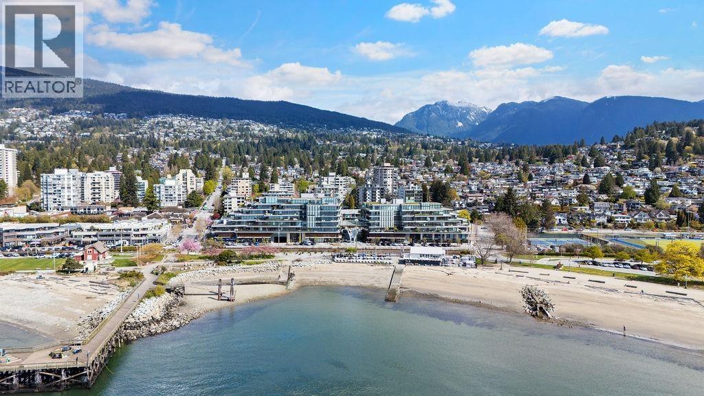 304 1355 Bellevue Avenue, West Vancouver, British Columbia  V7T 0B4 - Photo 34 - R3113927