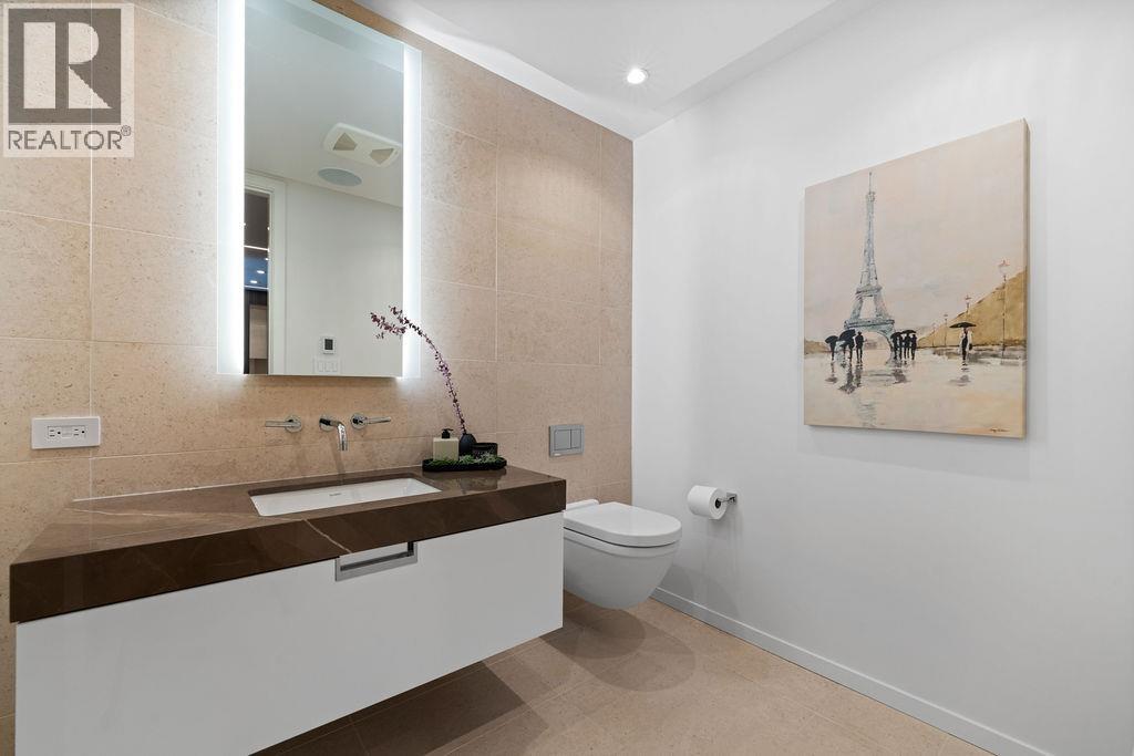 304 1355 Bellevue Avenue, West Vancouver, British Columbia  V7T 0B4 - Photo 30 - R3113927