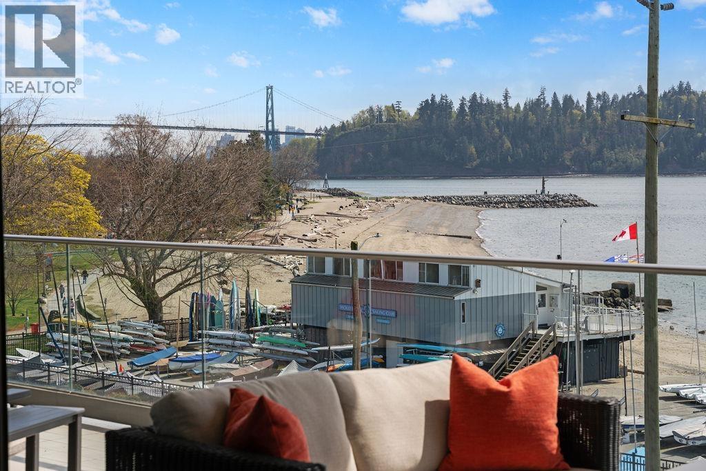 304 1355 Bellevue Avenue, West Vancouver, British Columbia  V7T 0B4 - Photo 11 - R3113927