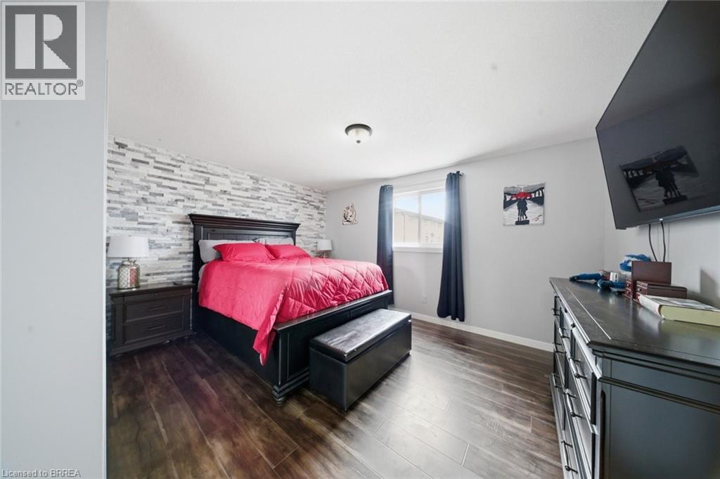 70 Avenue Road, Cambridge, Ontario  N1R 1B9 - Photo 16 - 40822777