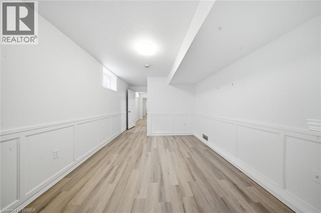 70 Avenue Road, Cambridge, Ontario  N1R 1B9 - Photo 24 - 40822777