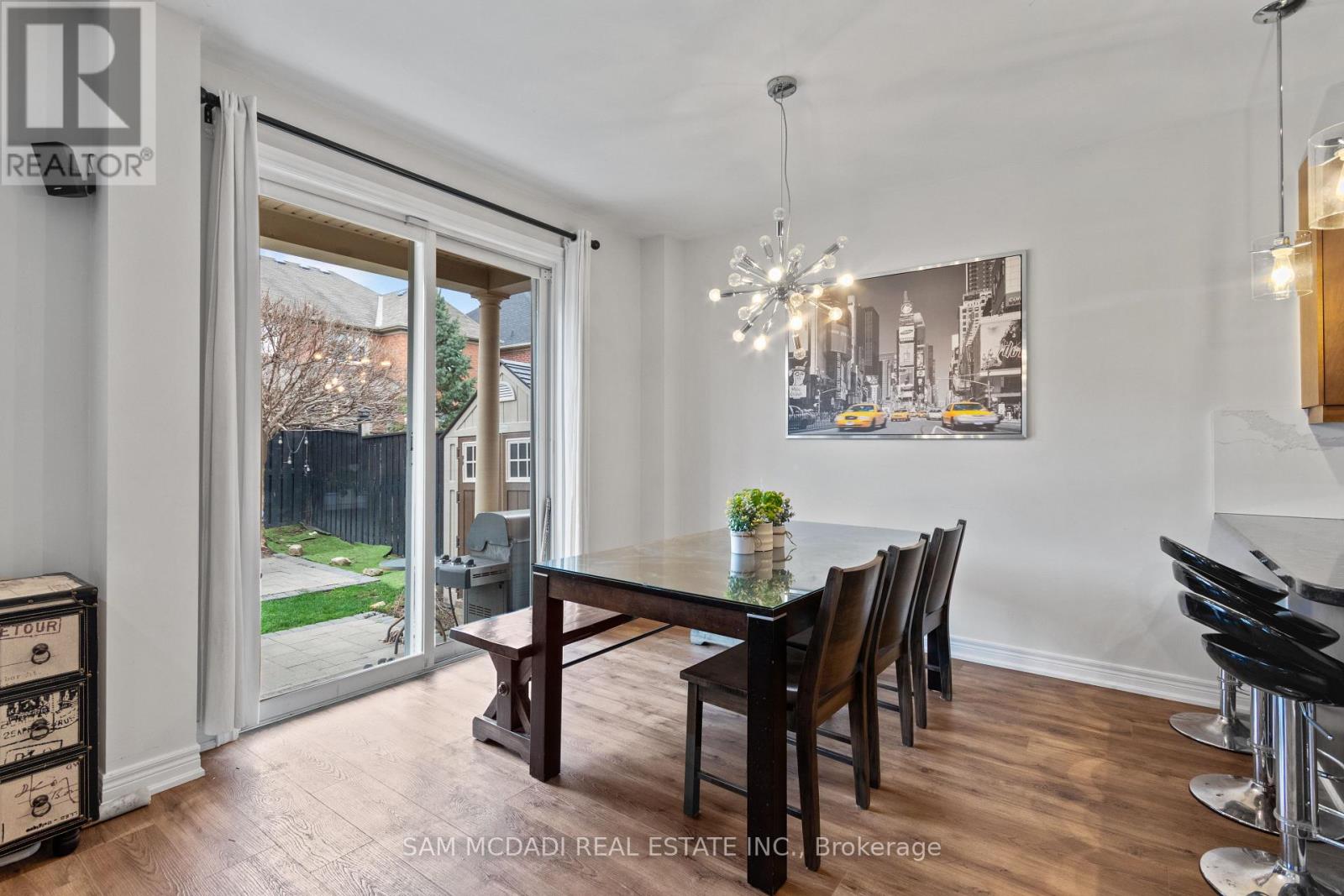 5142 Ancient Stone Avenue, Mississauga, Ontario  L5M 8A9 - Photo 11 - W13025850