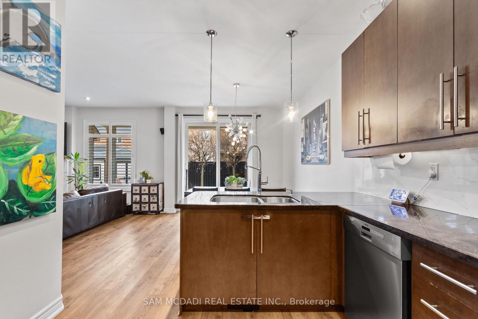 5142 Ancient Stone Avenue, Mississauga, Ontario  L5M 8A9 - Photo 8 - W13025850