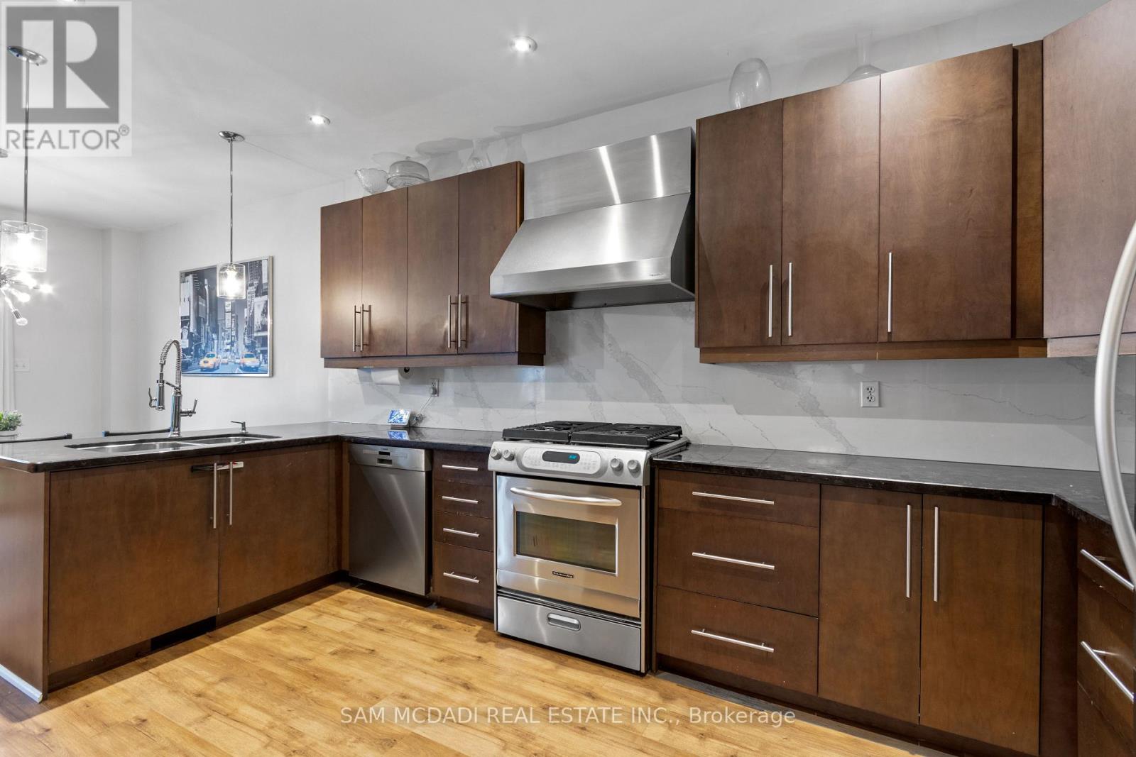 5142 Ancient Stone Avenue, Mississauga, Ontario  L5M 8A9 - Photo 9 - W13025850