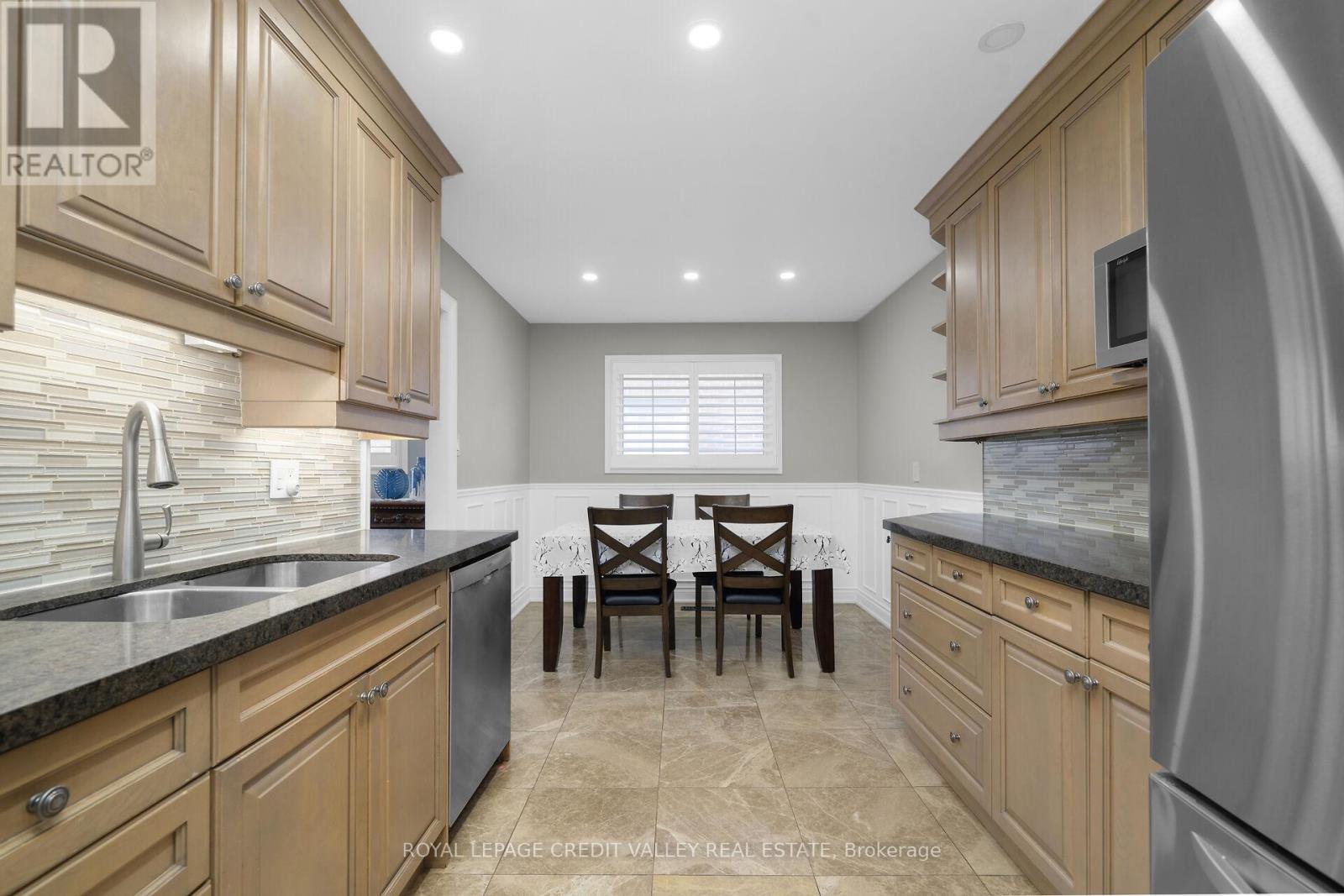 49 Princeton Terrace, Brampton, Ontario  L6S 3S4 - Photo 11 - W13025858