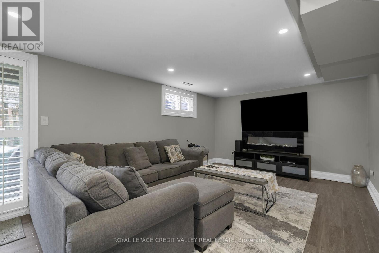 49 Princeton Terrace, Brampton, Ontario  L6S 3S4 - Photo 27 - W13025858