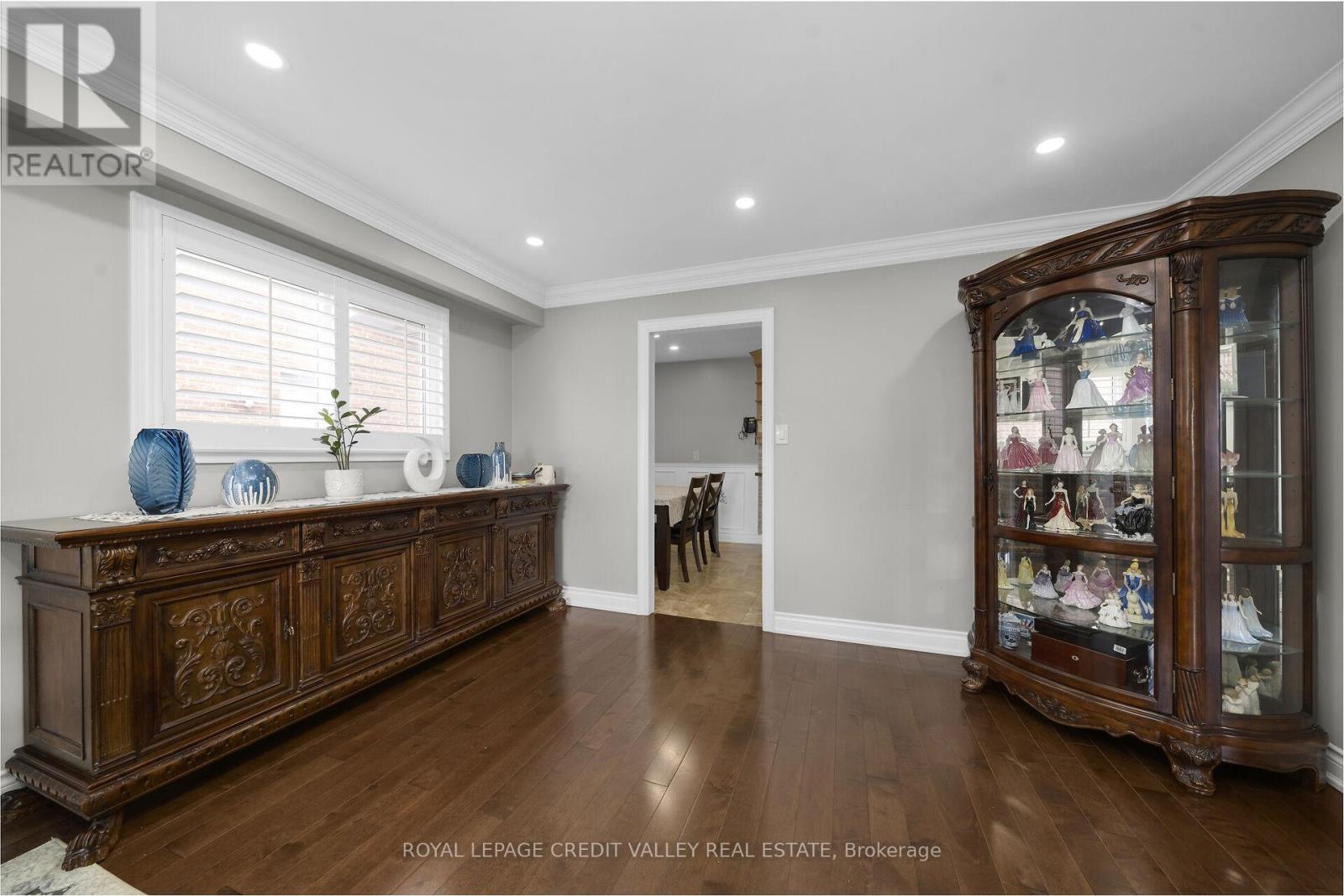 49 Princeton Terrace, Brampton, Ontario  L6S 3S4 - Photo 9 - W13025858