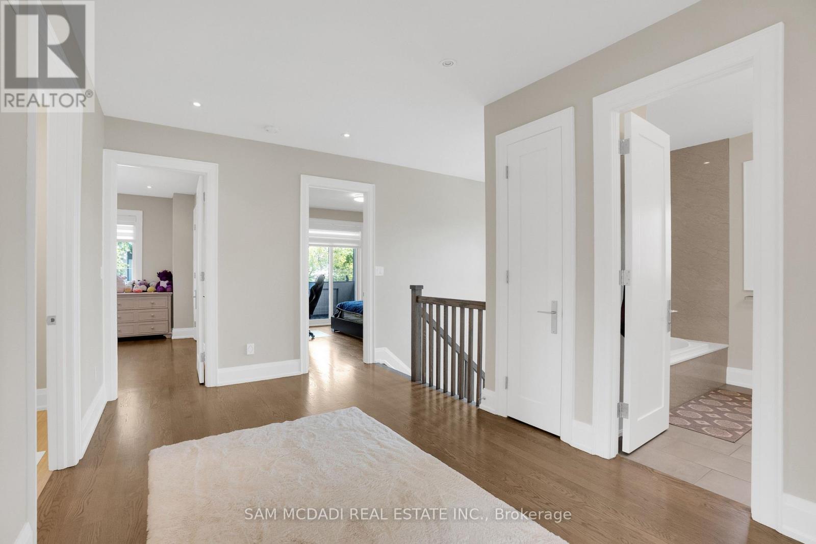 1196 Strathy Avenue, Mississauga, Ontario  L5E 2K6 - Photo 23 - W13025934