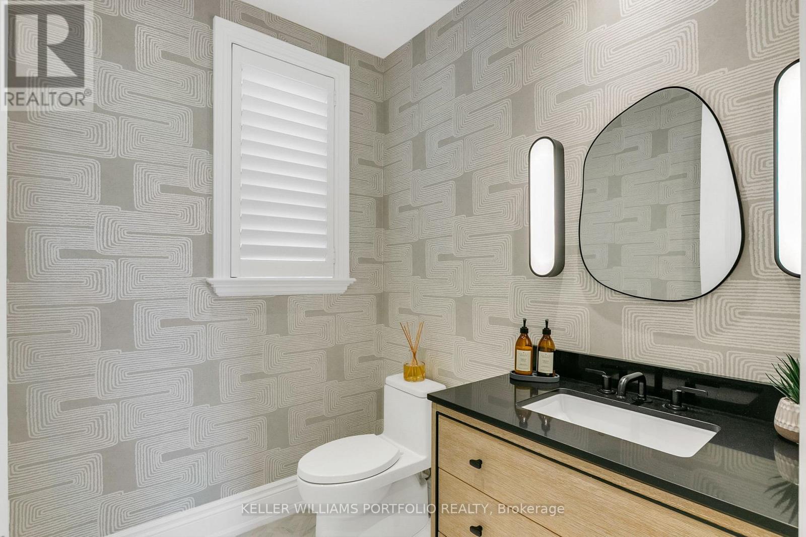 25 Prennan Avenue, Toronto, Ontario  M9B 4B7 - Photo 20 - W13025942