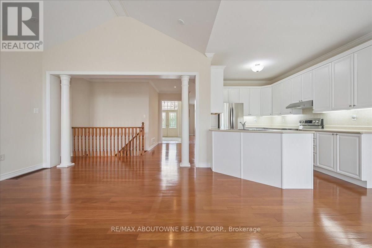 2348 Tesla Crescent, Oakville, Ontario  L6H 7T5 - Photo 16 - W13025960