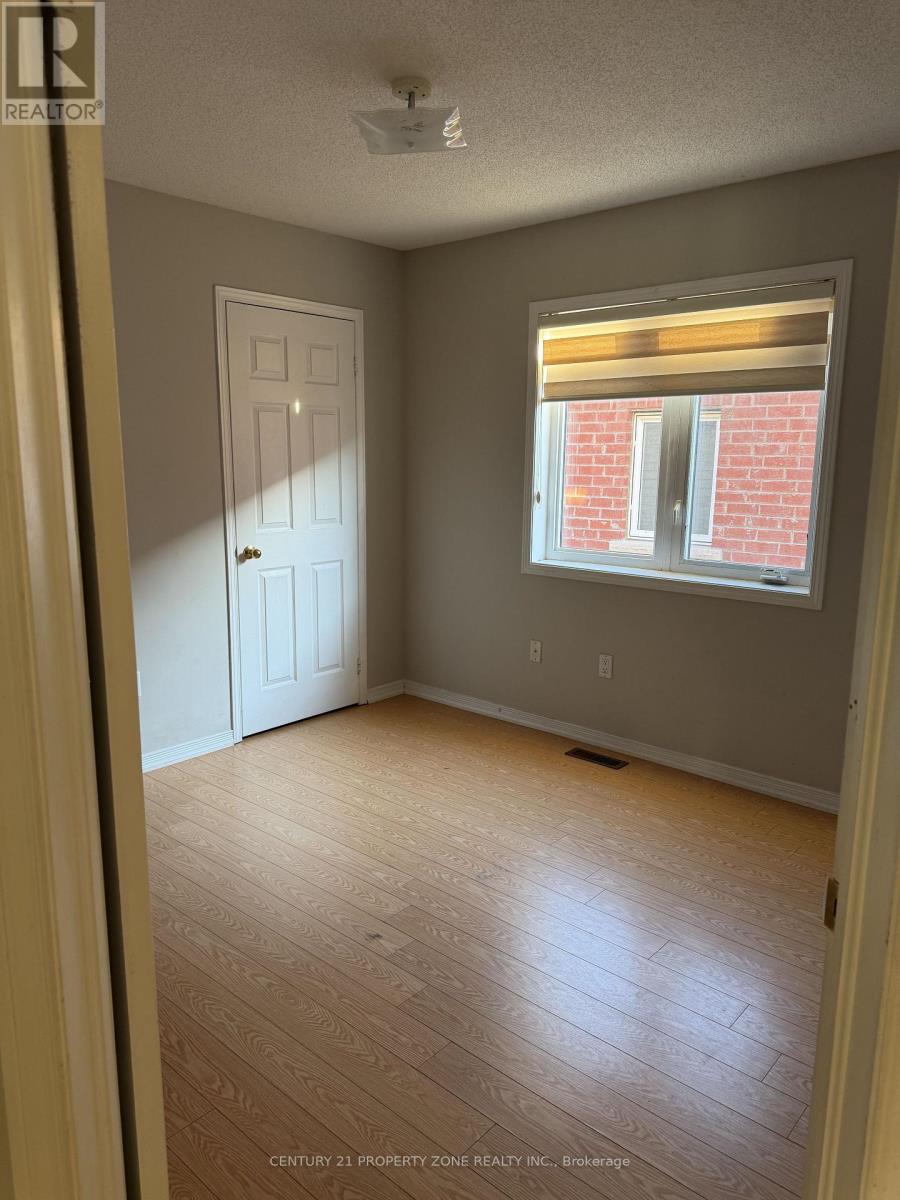 77 Maddybeth Crescent, Brampton, Ontario  L6Y 5R6 - Photo 8 - W13025978