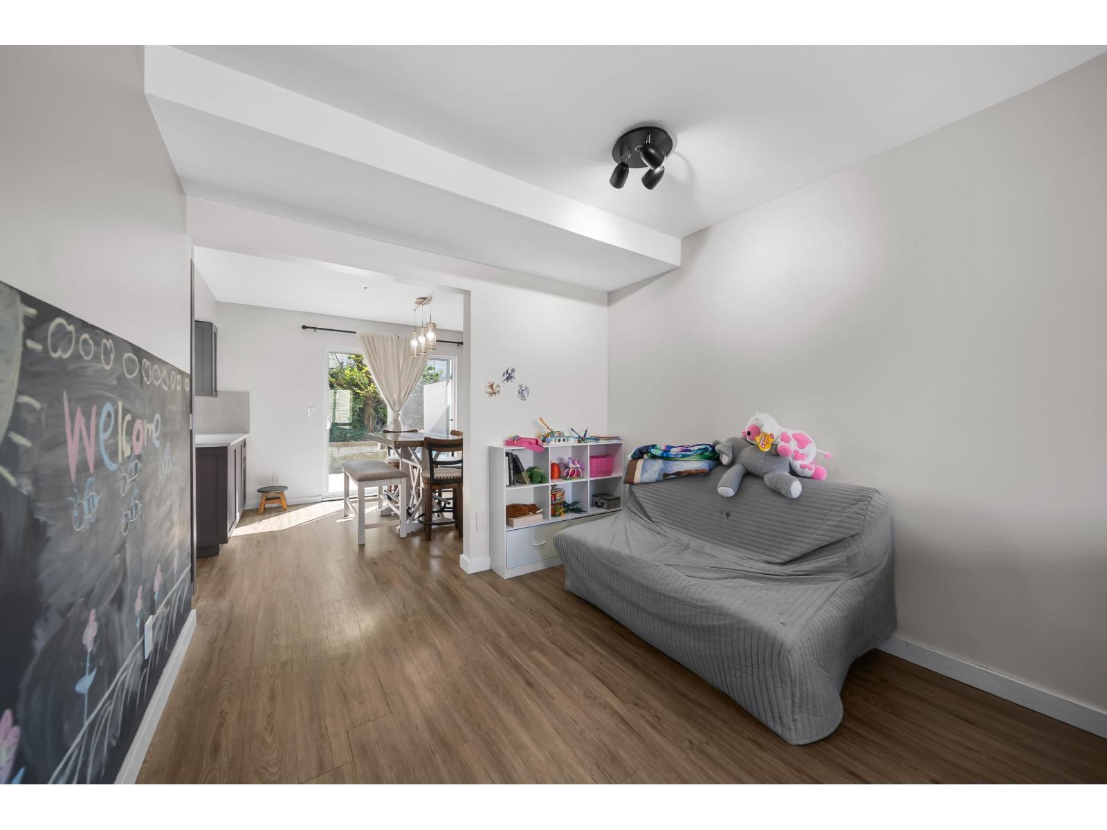 69 3087 Immel Street, Abbotsford, British Columbia  V2S 6Z6 - Photo 5 - R3113366