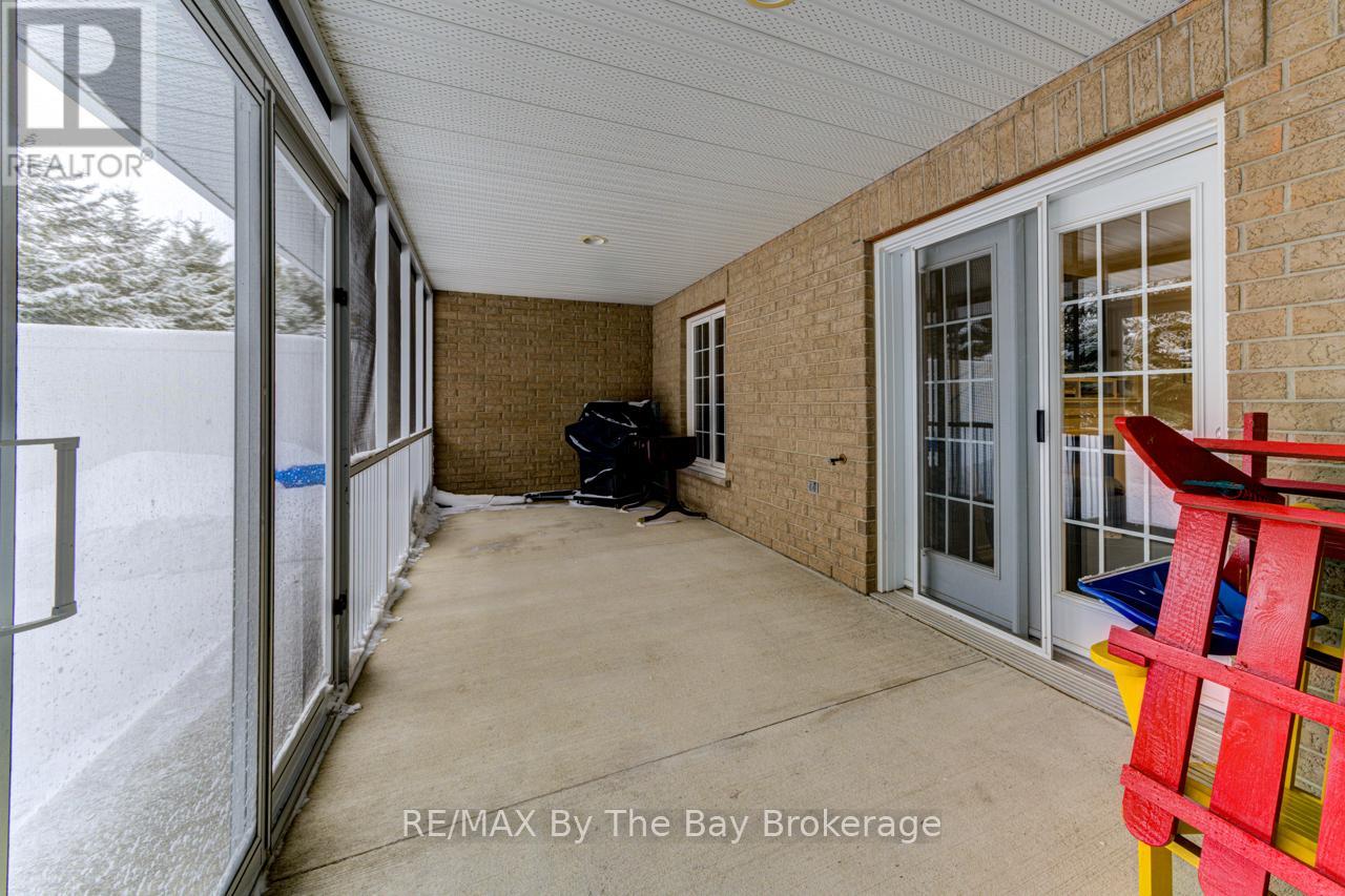 65 Meadow Lane, Wasaga Beach, Ontario  L9Z 0A3 - Photo 27 - S12818132