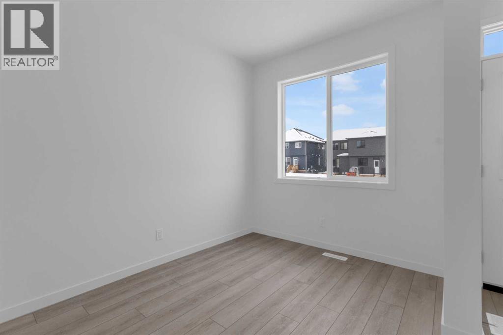 26 Setonvista Grove Se, Calgary, Alberta  T3M 4H8 - Photo 11 - A2298056