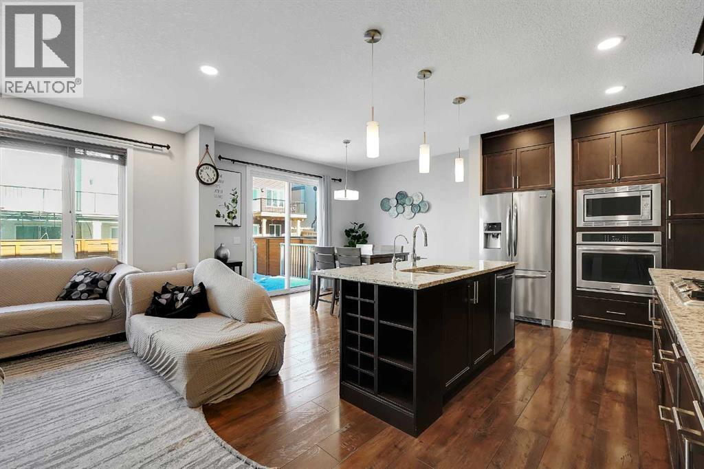 216 Carringvue Manor Nw, Calgary, Alberta  T3P 0W3 - Photo 12 - A2300168