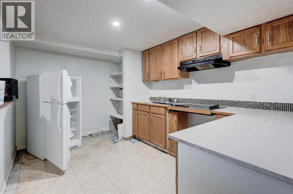 1071 Maitland Drive NE, Calgary, Alberta  T2A 5K1 - Photo 19 - A2301895