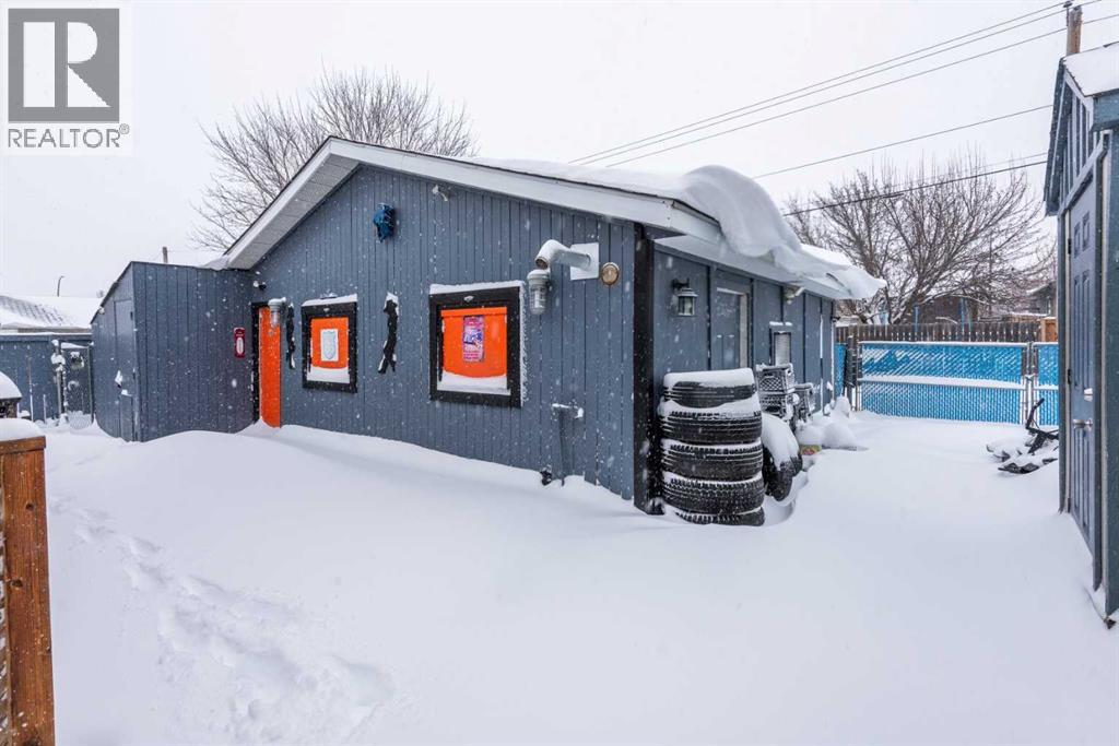 1071 Maitland Drive NE, Calgary, Alberta  T2A 5K1 - Photo 28 - A2301895