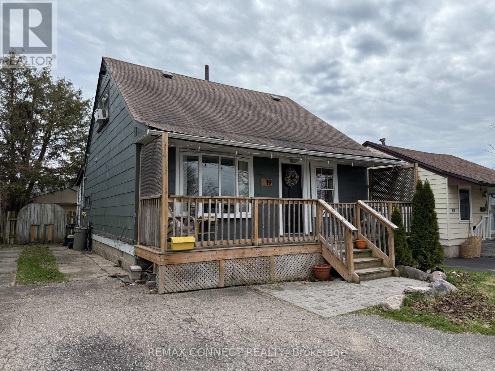 19 Ontario Street, Ajax, Ontario  L1S 1T4 - Photo 3 - E12966324