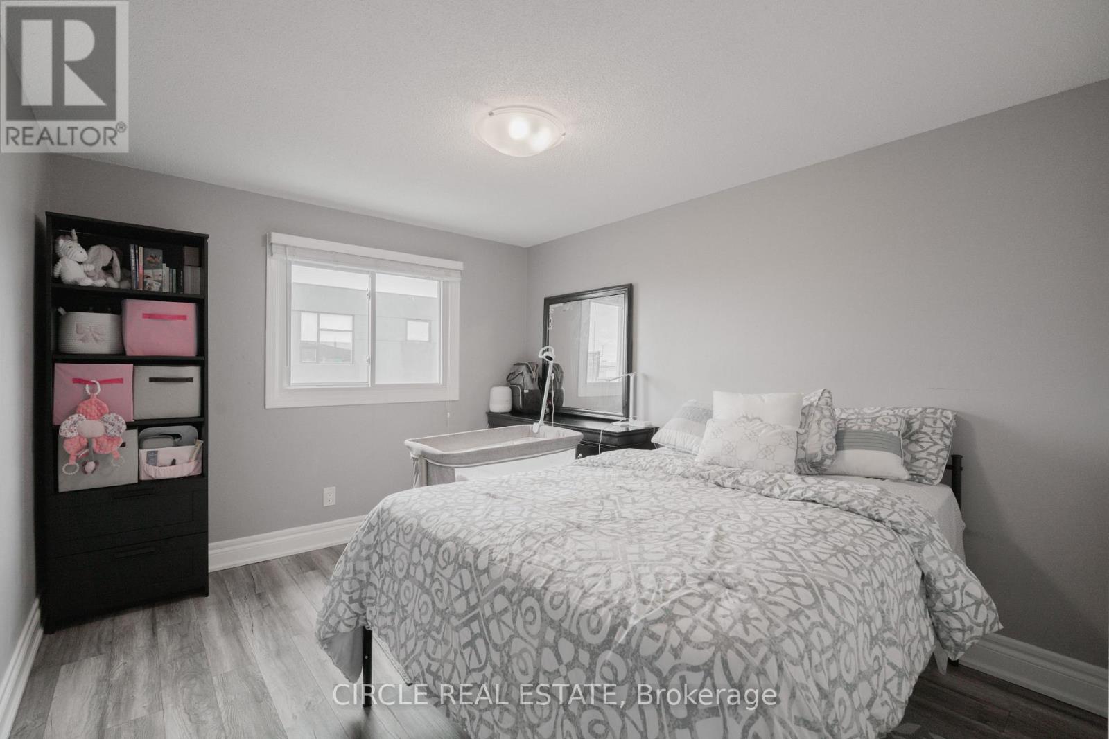 64 Lampman Crescent, Thorold, Ontario  L2V 4K7 - Photo 13 - X13025896