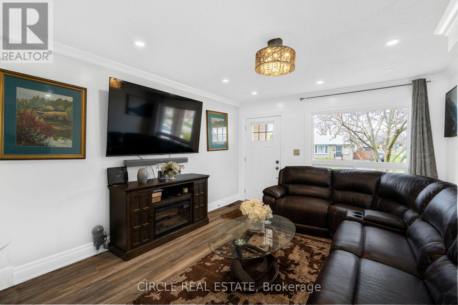 64 Lampman Crescent, Thorold, Ontario  L2V 4K7 - Photo 6 - X13025896