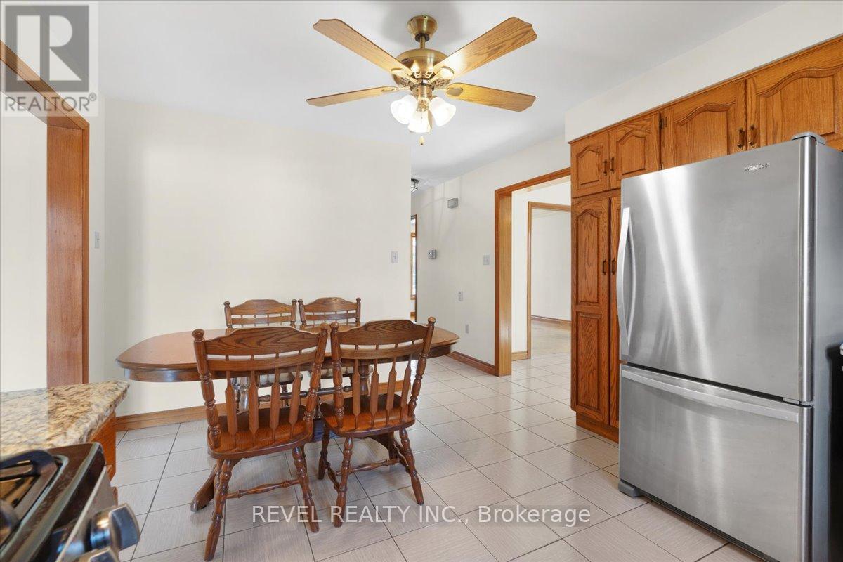 18 Marcel Place, Hamilton, Ontario  L9B 1W3 - Photo 13 - X13025994