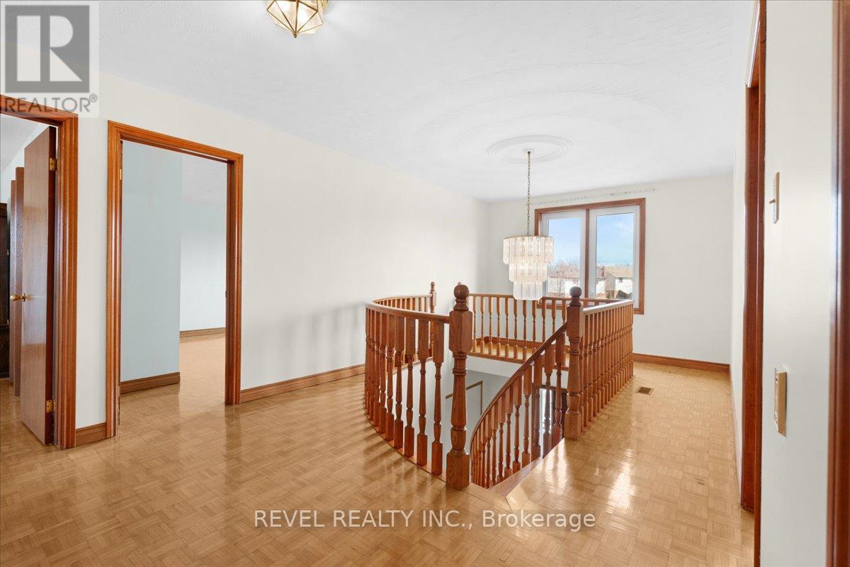 18 Marcel Place, Hamilton, Ontario  L9B 1W3 - Photo 17 - X13025994