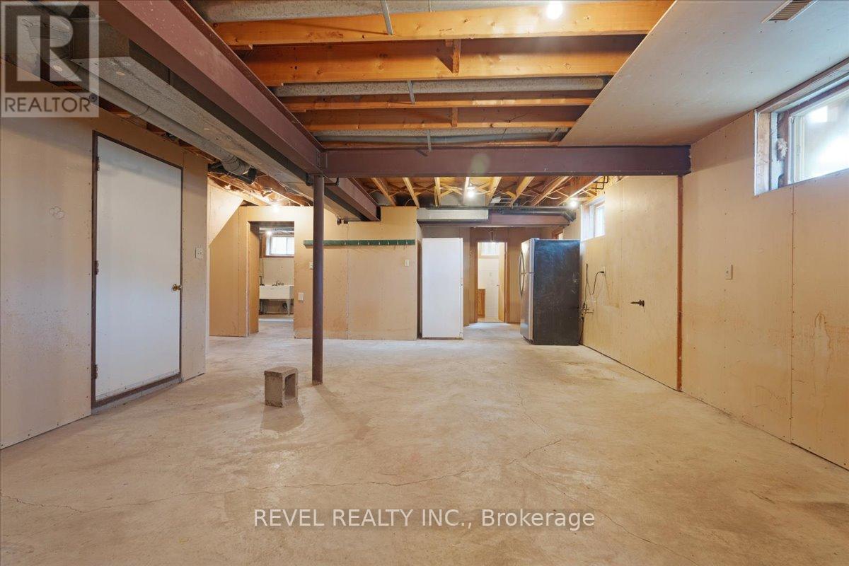 18 Marcel Place, Hamilton, Ontario  L9B 1W3 - Photo 30 - X13025994