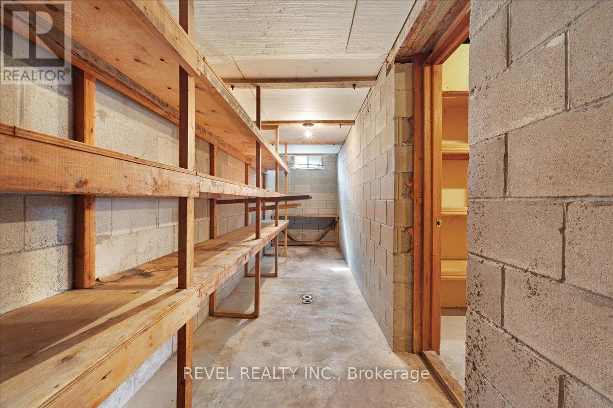 18 Marcel Place, Hamilton, Ontario  L9B 1W3 - Photo 35 - X13025994