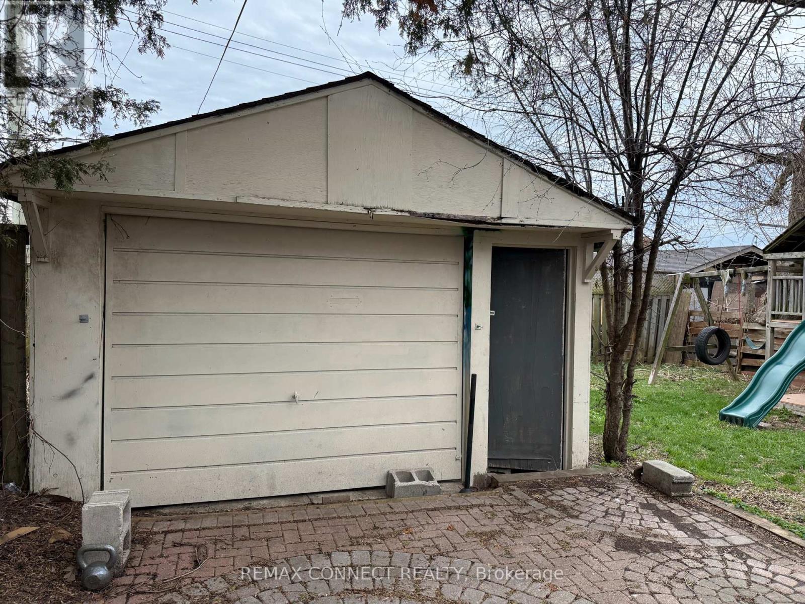 19 Ontario Street, Ajax, Ontario  L1S 1T4 - Photo 5 - E12966324