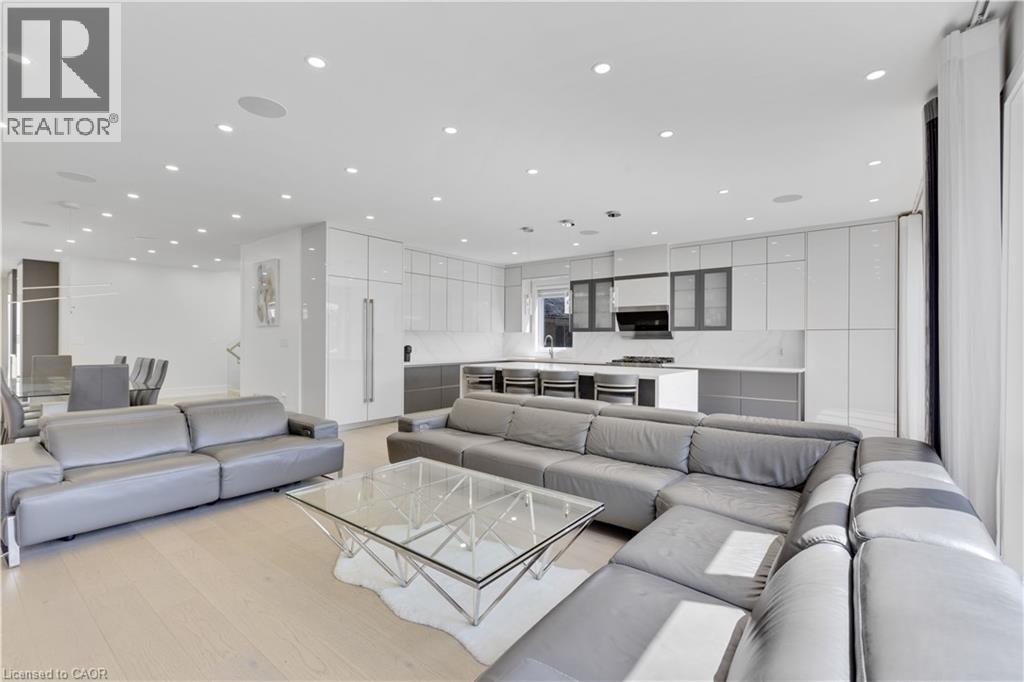 1362 Kenmuir Avenue, Mississauga, Ontario  L5G 4B4 - Photo 12 - 40820733