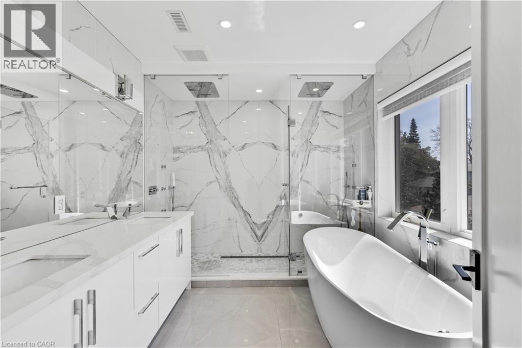 1362 Kenmuir Avenue, Mississauga, Ontario  L5G 4B4 - Photo 33 - 40820733