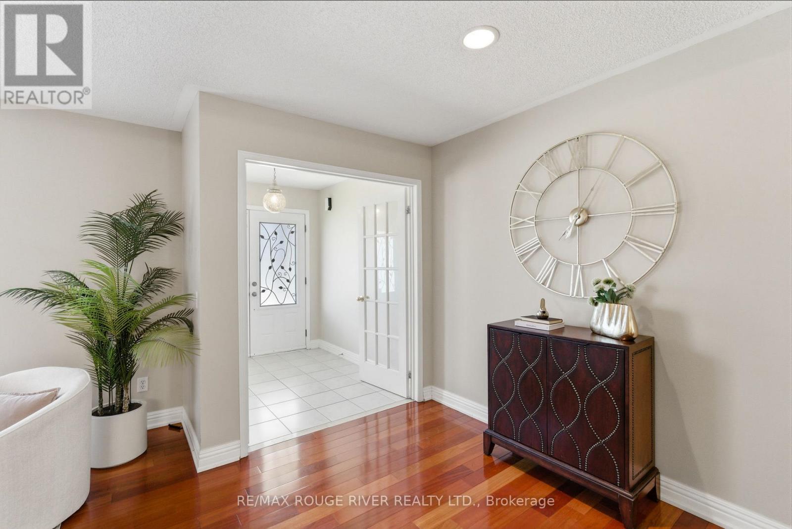 20 Twin Streams Road, Whitby (Williamsburg), Ontario  L1P 1N9 - Photo 3 - E13026142