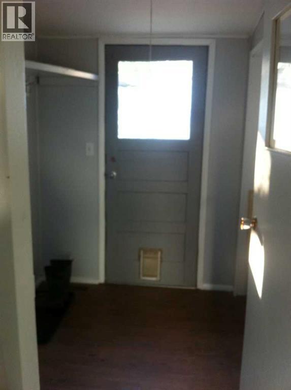 313 2 Avenue E, Bow Island, Alberta  T0K 0G0 - Photo 9 - A2302971