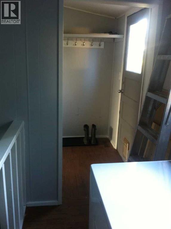 313 2 Avenue E, Bow Island, Alberta  T0K 0G0 - Photo 10 - A2302971