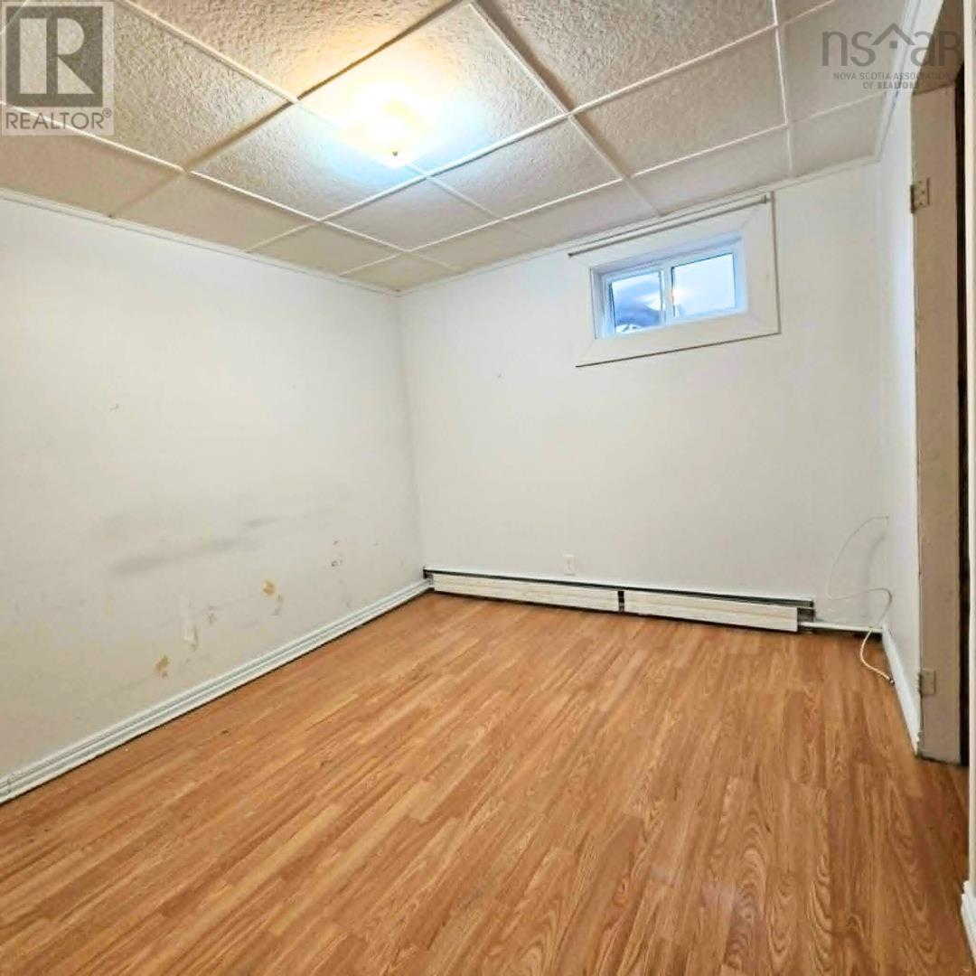 292 Cherry Street, Sydney, Nova Scotia  B1P 3V1 - Photo 15 - 202603435